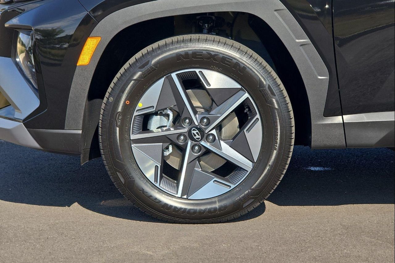 New 2026 Black Hyundai SEL image 24