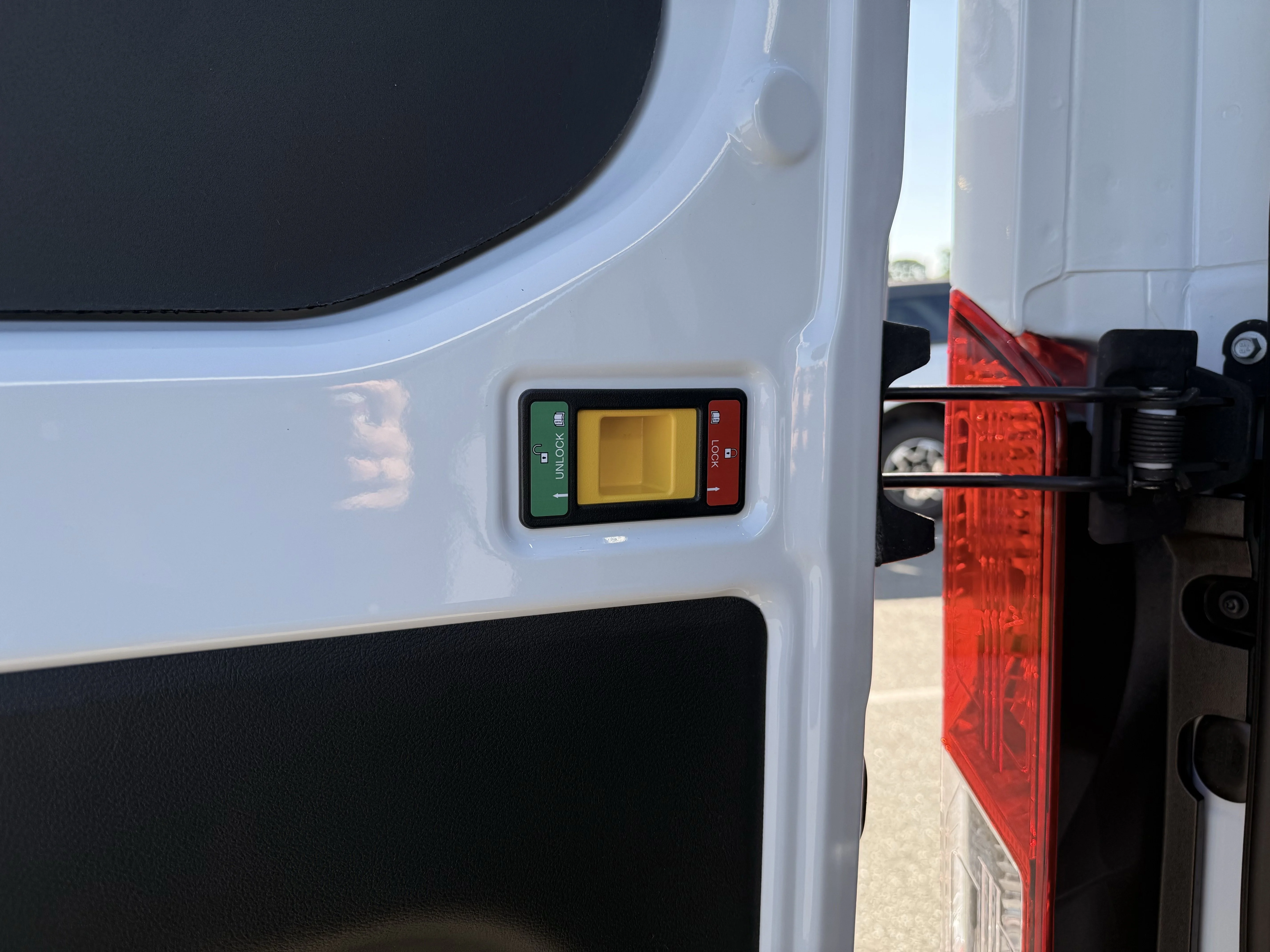 New 2026 Oxford White Ford Cargo Van image 26