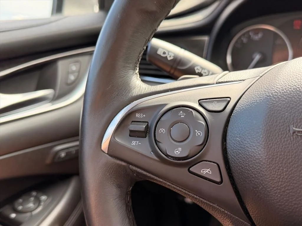 Used 2018 Gray Buick Premium I Group image 22