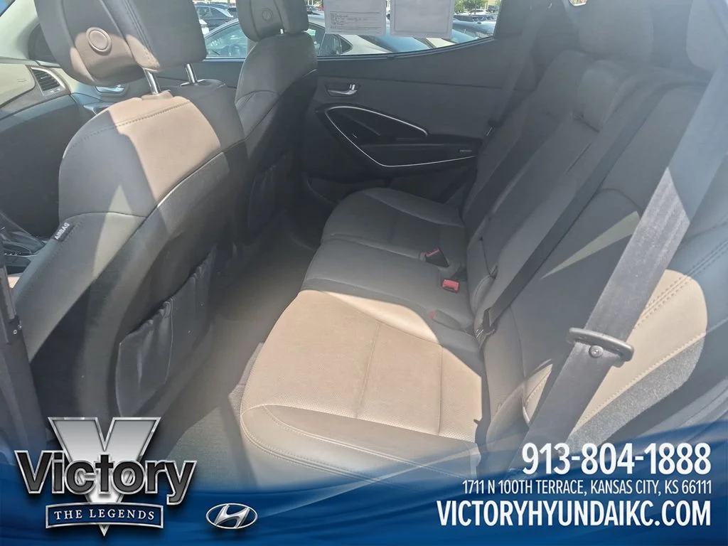 Used 2017 Silver Hyundai 2.4 Base image 23