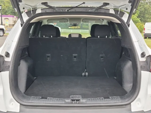 Used 2024 White Ford Active image 32