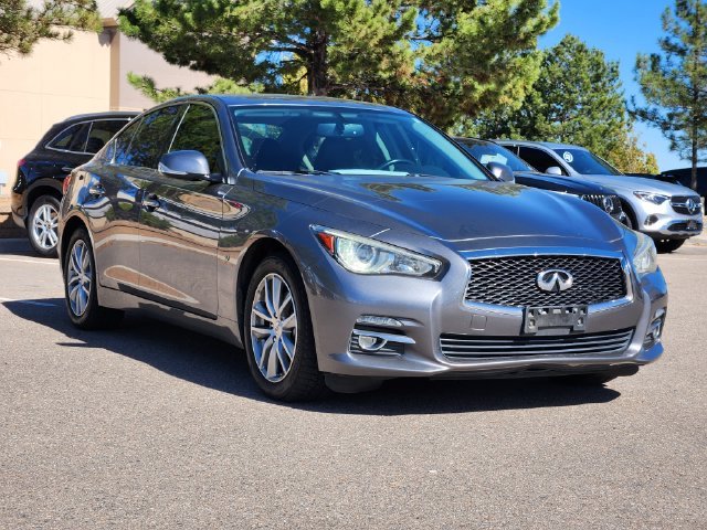 Used 2015 Gray INFINITI Premium image 3