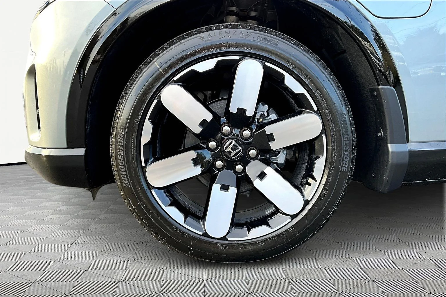 New 2026 Mercury Silver Metallic Honda Elite image 12