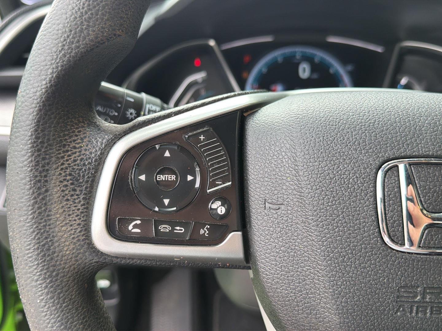 Used 2017  Honda EX-T image 17