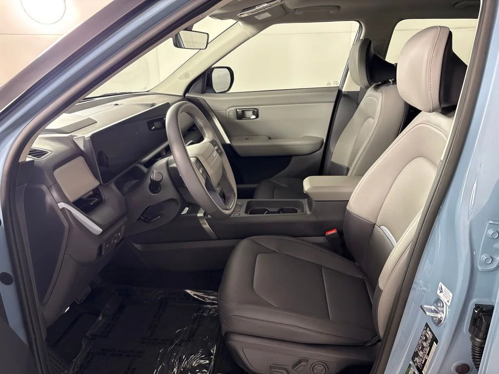 New 2027 Frost Blue Kia EX image 26