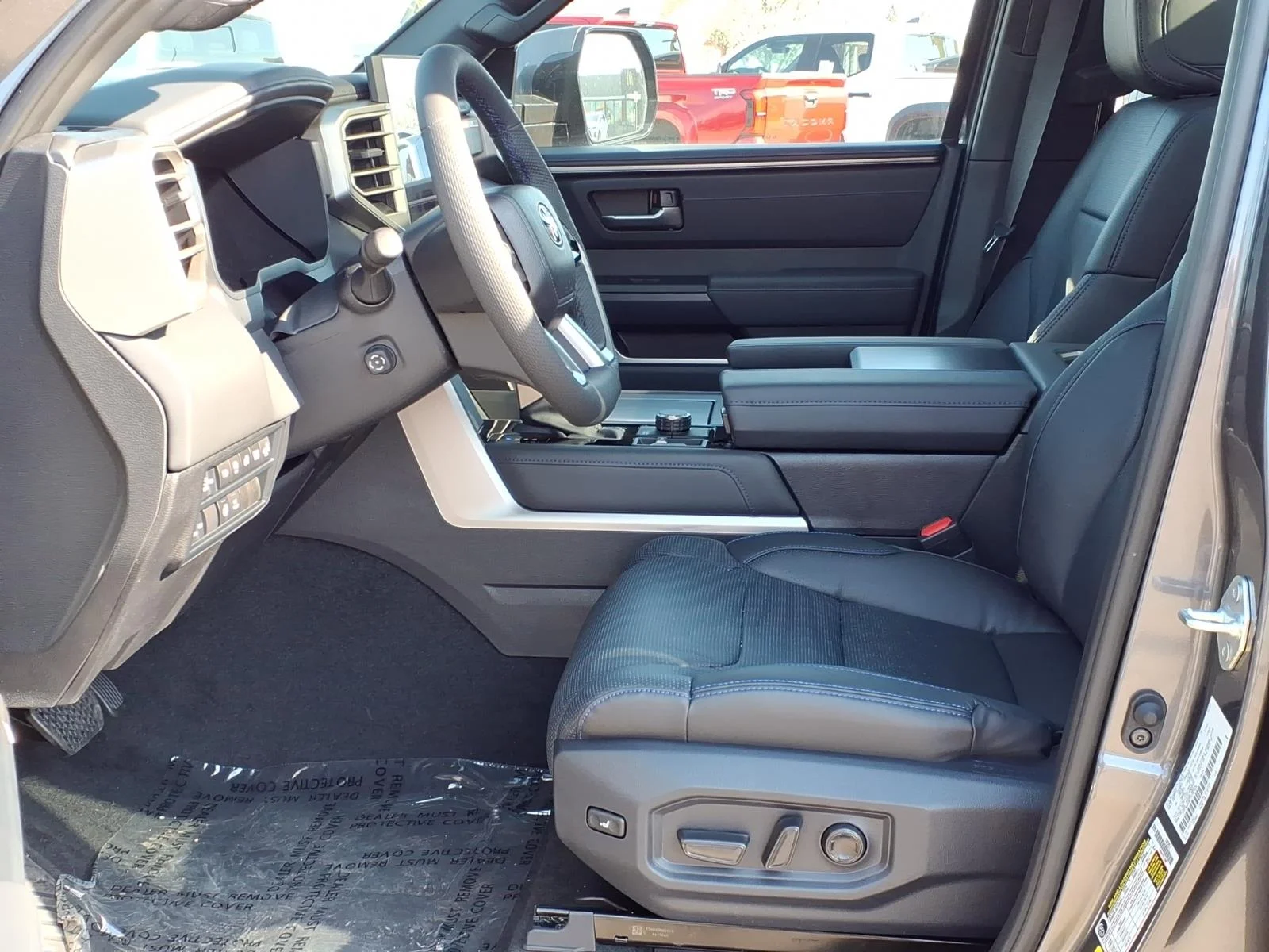 2026 Toyota Tundra Platinum - Photo 12