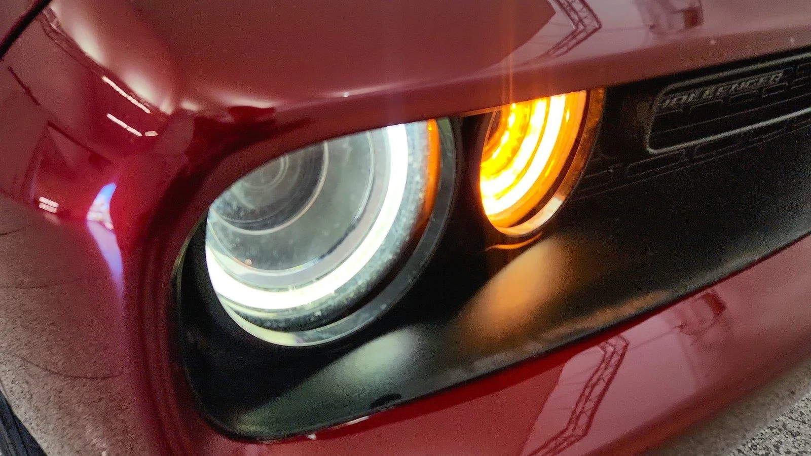 Used 2017 Octane Red Pearlcoat Dodge SXT Plus image 30