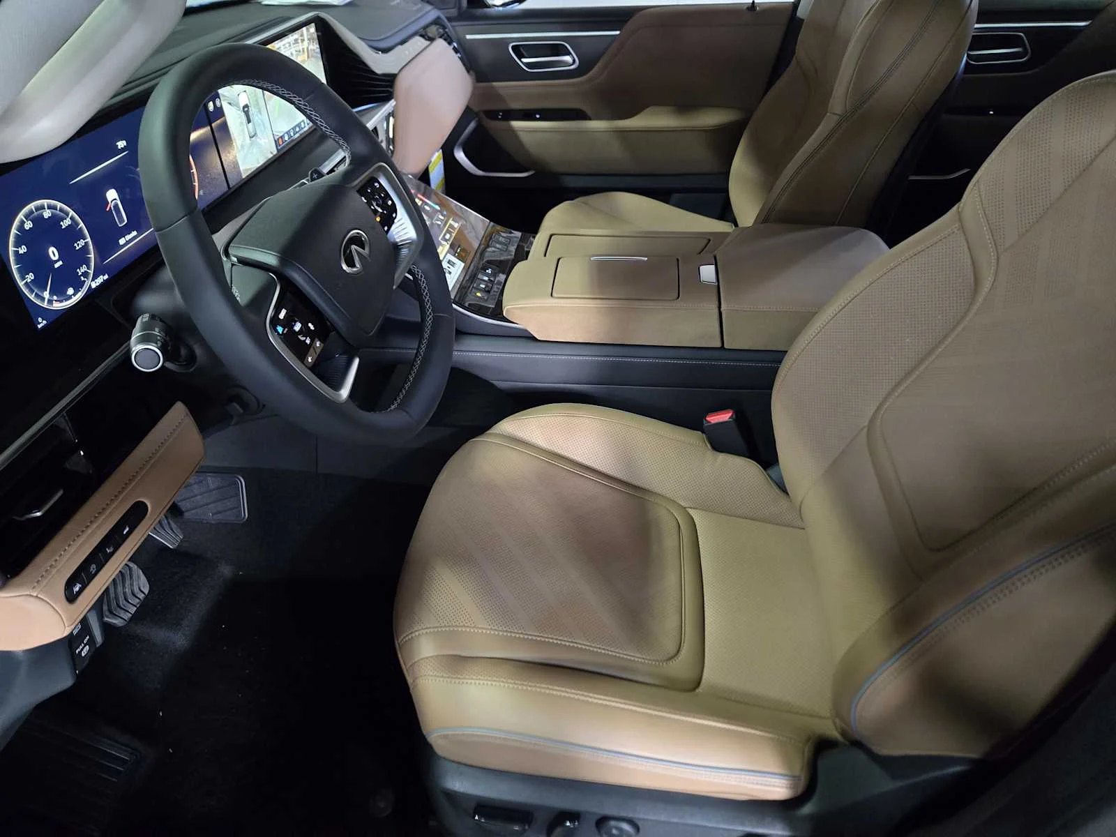 New 2026 DYNAMIC METAL INFINITI Luxe 2WD image 8