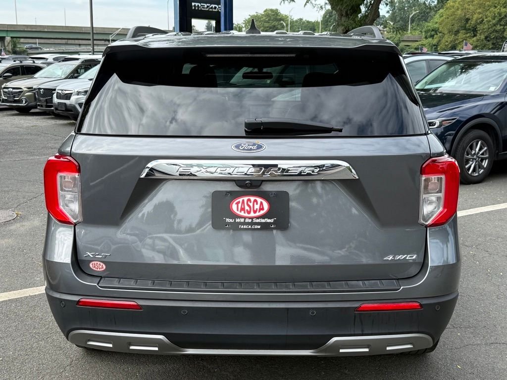 Used 2023 Carbonized Gray Metallic Ford XLT image 7