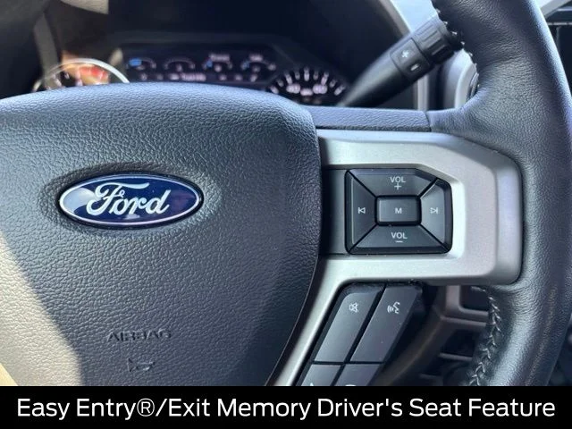 Used 2022 Black Ford Lariat image 30