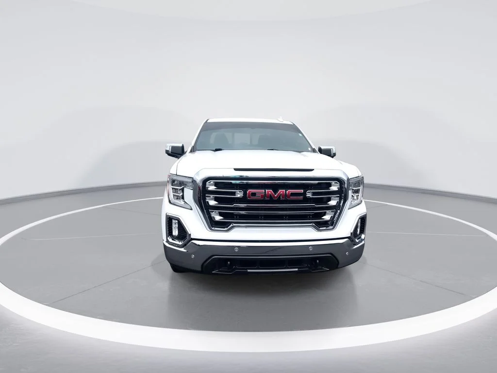 Used 2019 White GMC SLT image 3