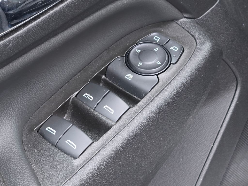 Used 2024 Summit White Chevrolet LT image 20