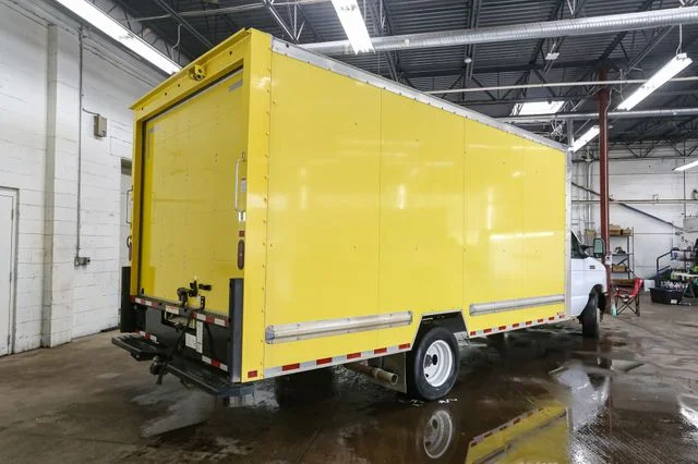 Used 2023 White Ford Base image 10