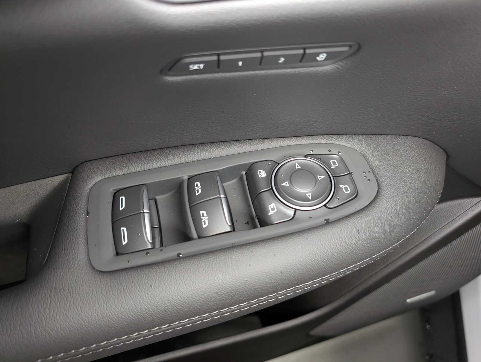 2025 Cadillac XT5 Premium Luxury - Photo 32