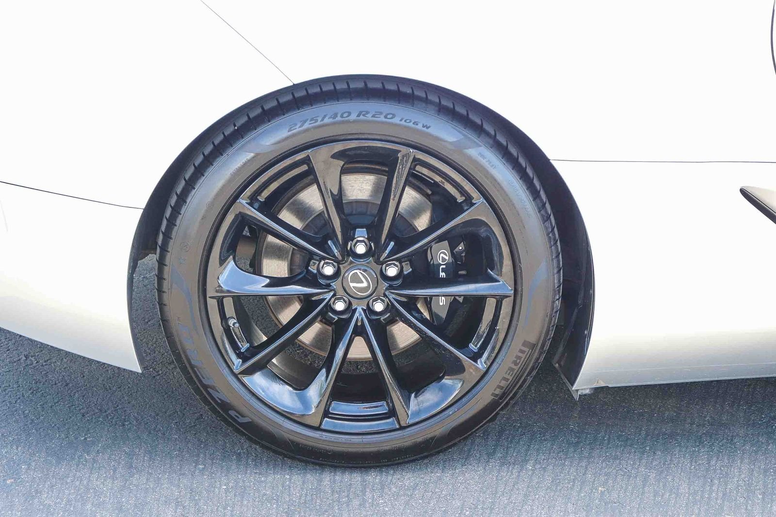 Used 2019 Silver Lexus 500h image 9