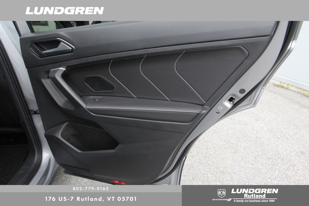 Used 2024 Gray Volkswagen 2.0T SE image 19