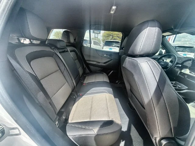 Certified Used 2025 Summit White Chevrolet LT image 26