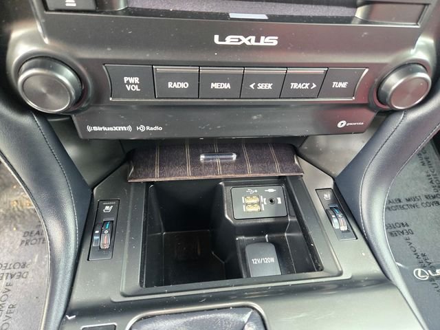 Used 2023 White Lexus 460 image 15
