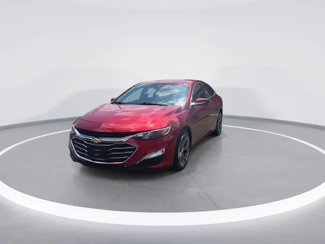 Used 2024 Red Chevrolet LT image 3