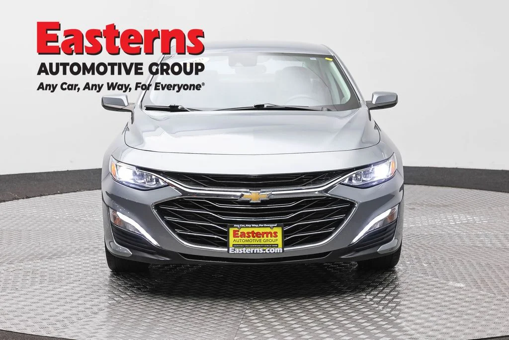 Used 2024 Gray Chevrolet LT image 2