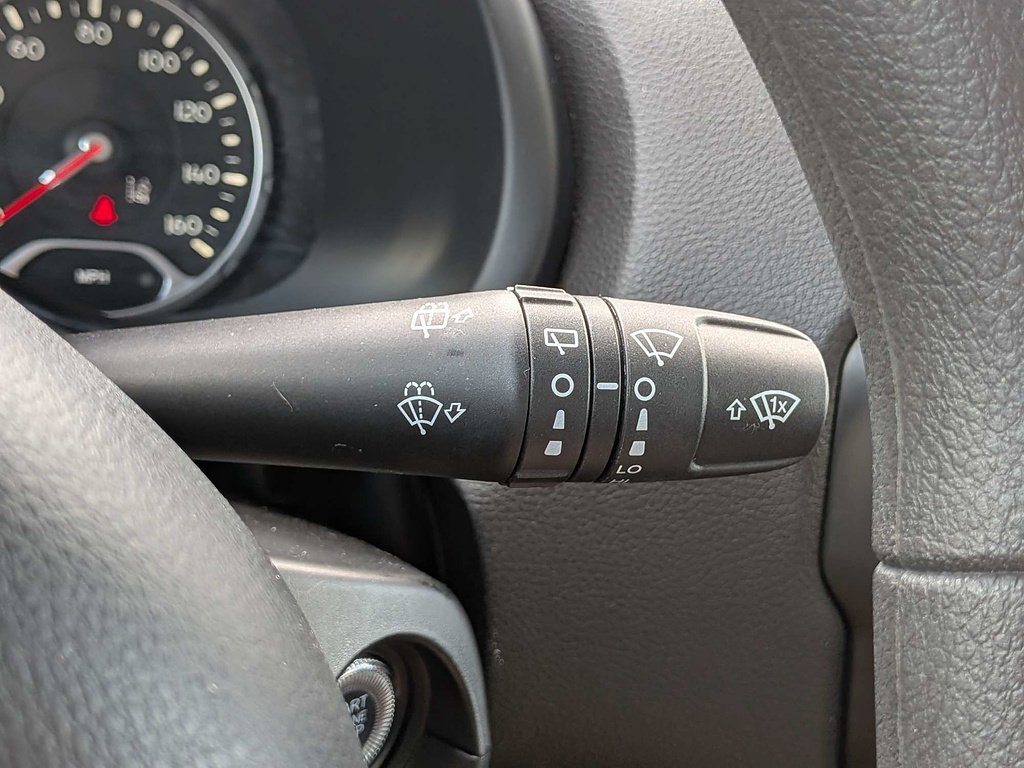 2023 Jeep Renegade Latitude - Photo 33