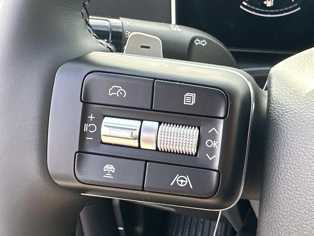 New 2026 Silver Hyundai SEL image 27
