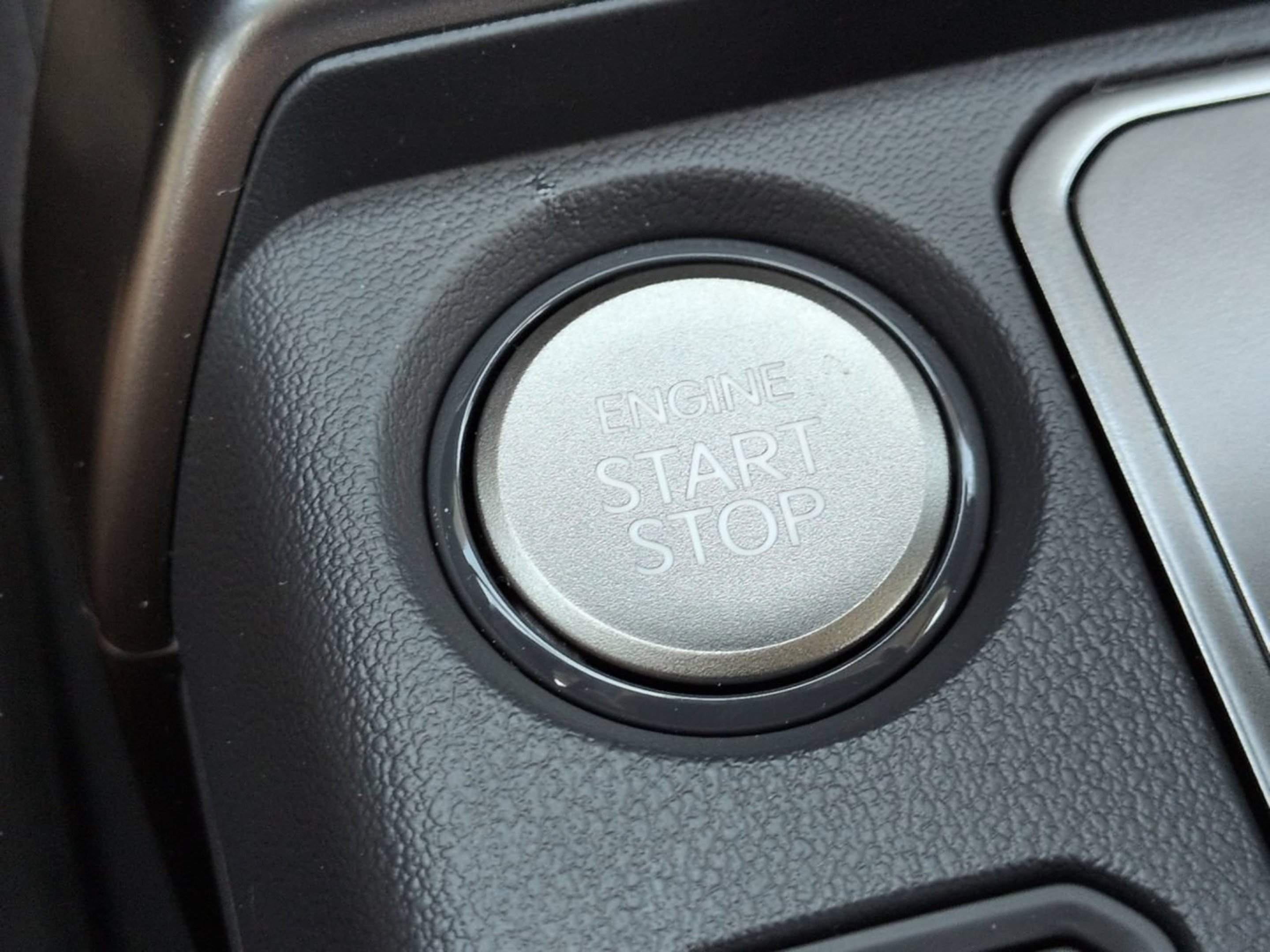 New 2027 Ivory Silver Kia S image 27