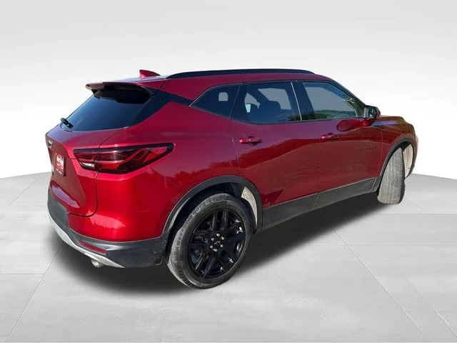 Used 2023 Red Chevrolet LT image 7