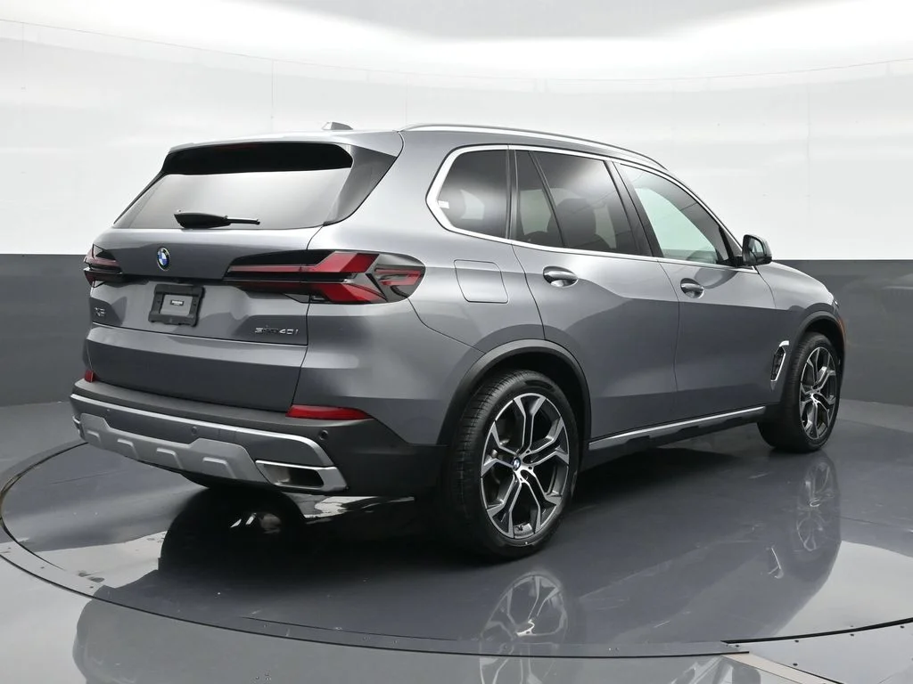 Certified Used 2024 Gray BMW sDrive40i image 14