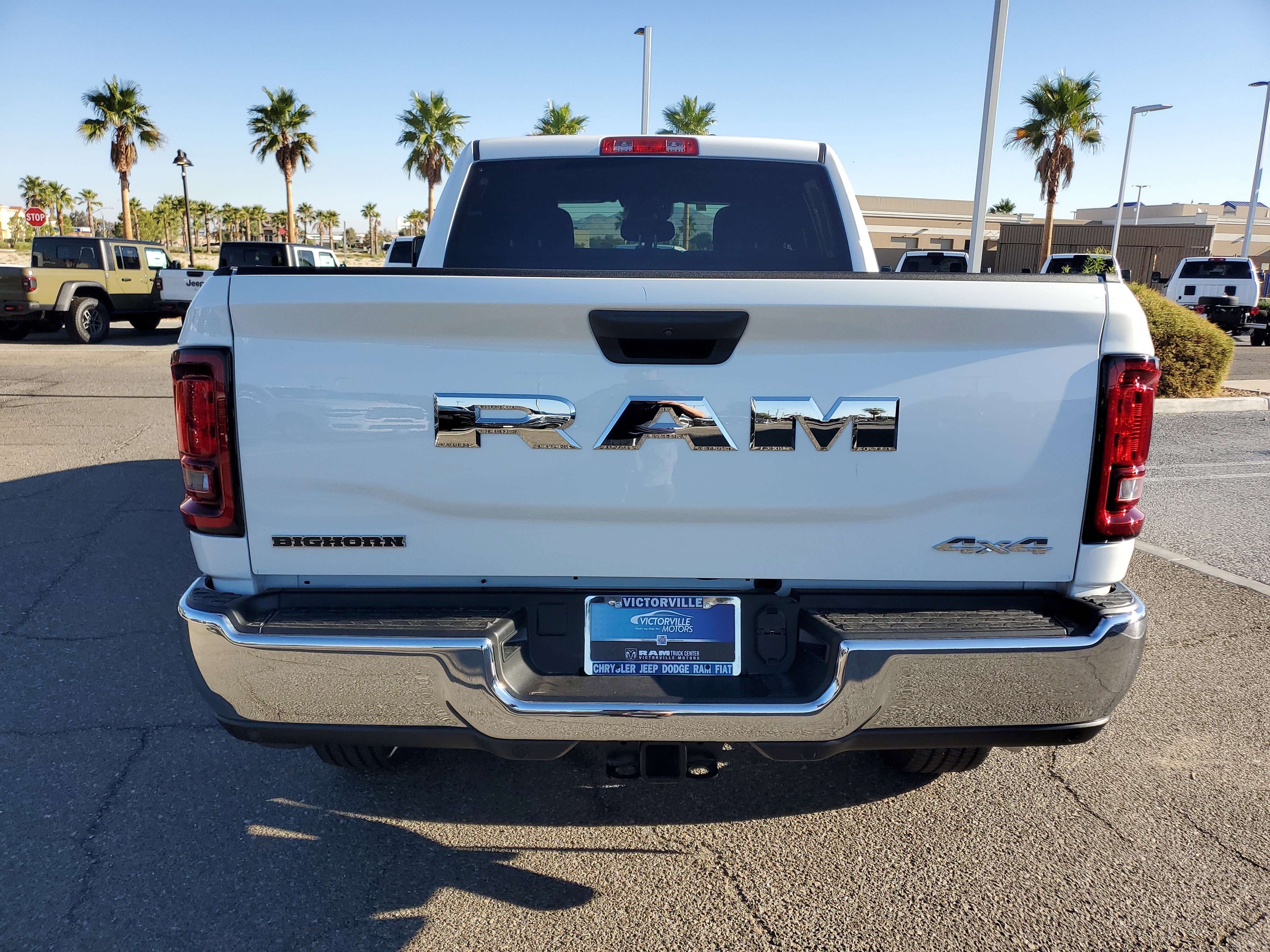 View vehicle photo 4