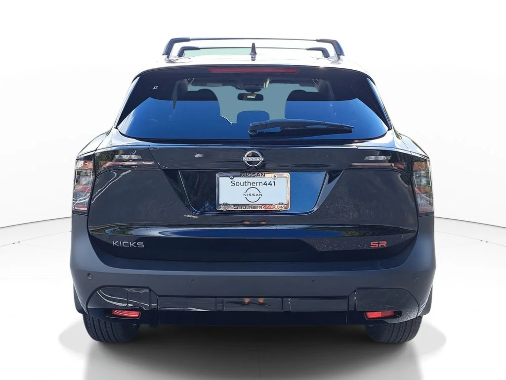 2026 Nissan KICKS SR - Photo 6