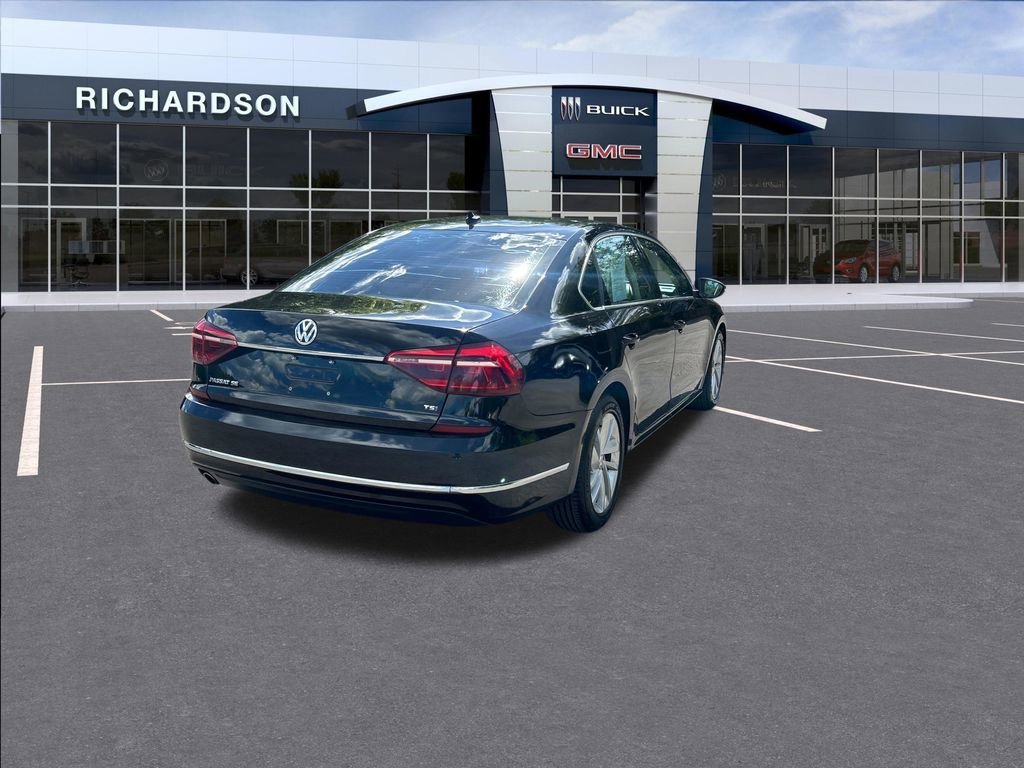 Used 2018 Black Volkswagen 2.0T SE image 5