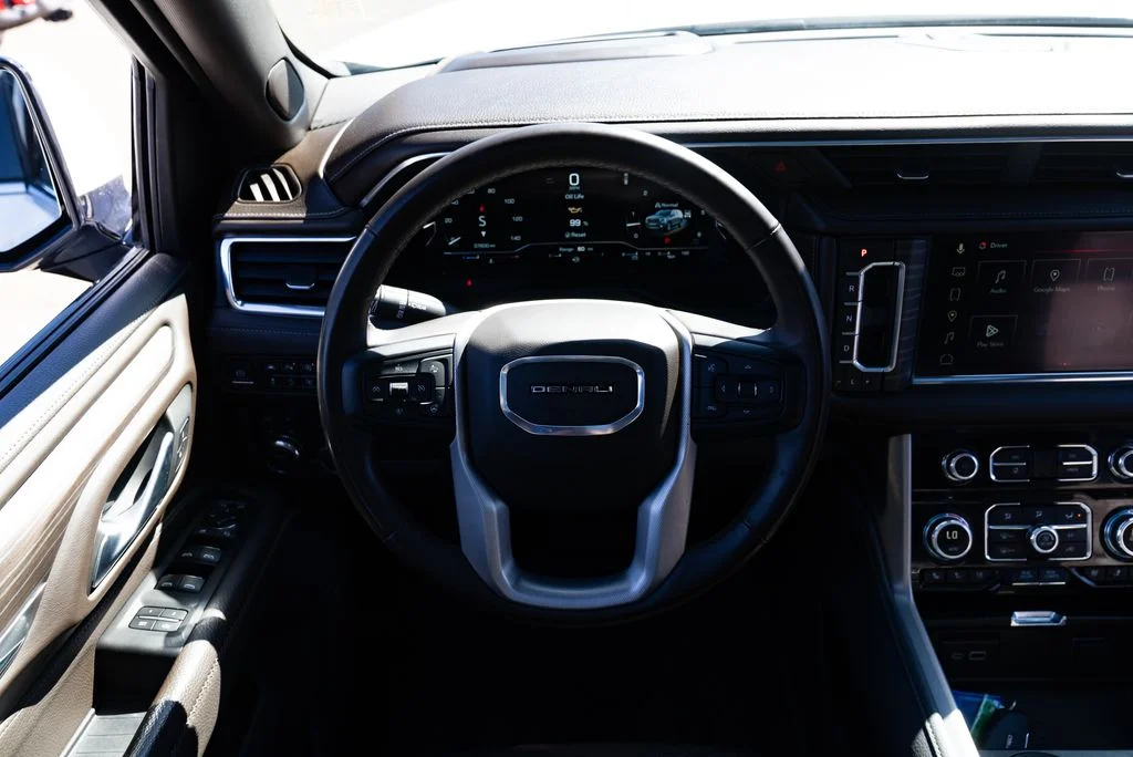 Used 2024 White GMC Denali image 12