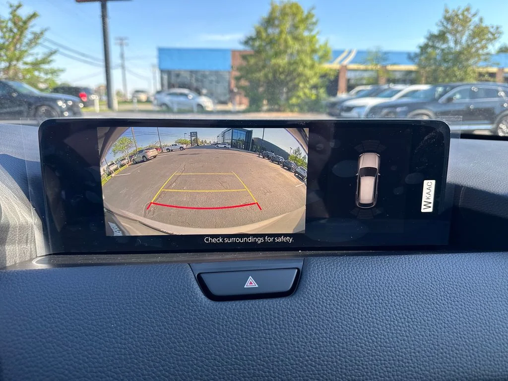 New 2026 Platinum Mazda Premium image 30