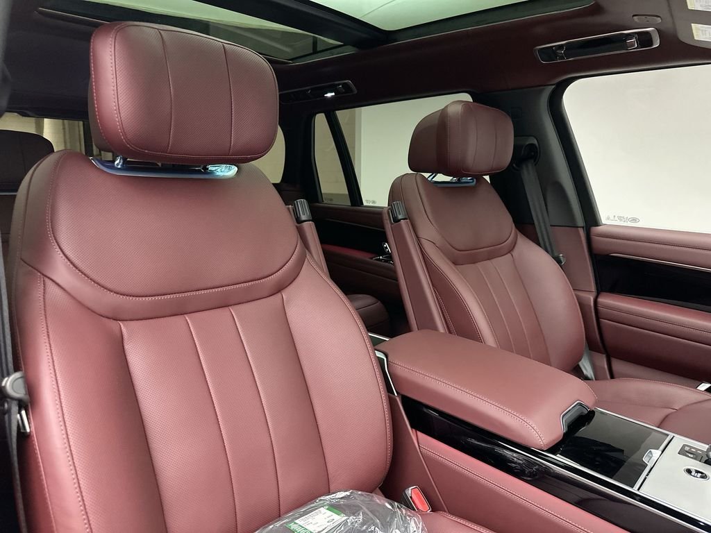 New 2026 Fuji White LAND ROVER Autobiography image 14