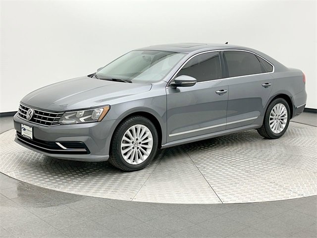 2017 Volkswagen Passat SE