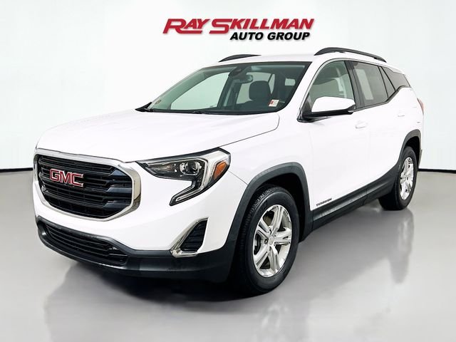 Used 2020 White GMC SLE image 3