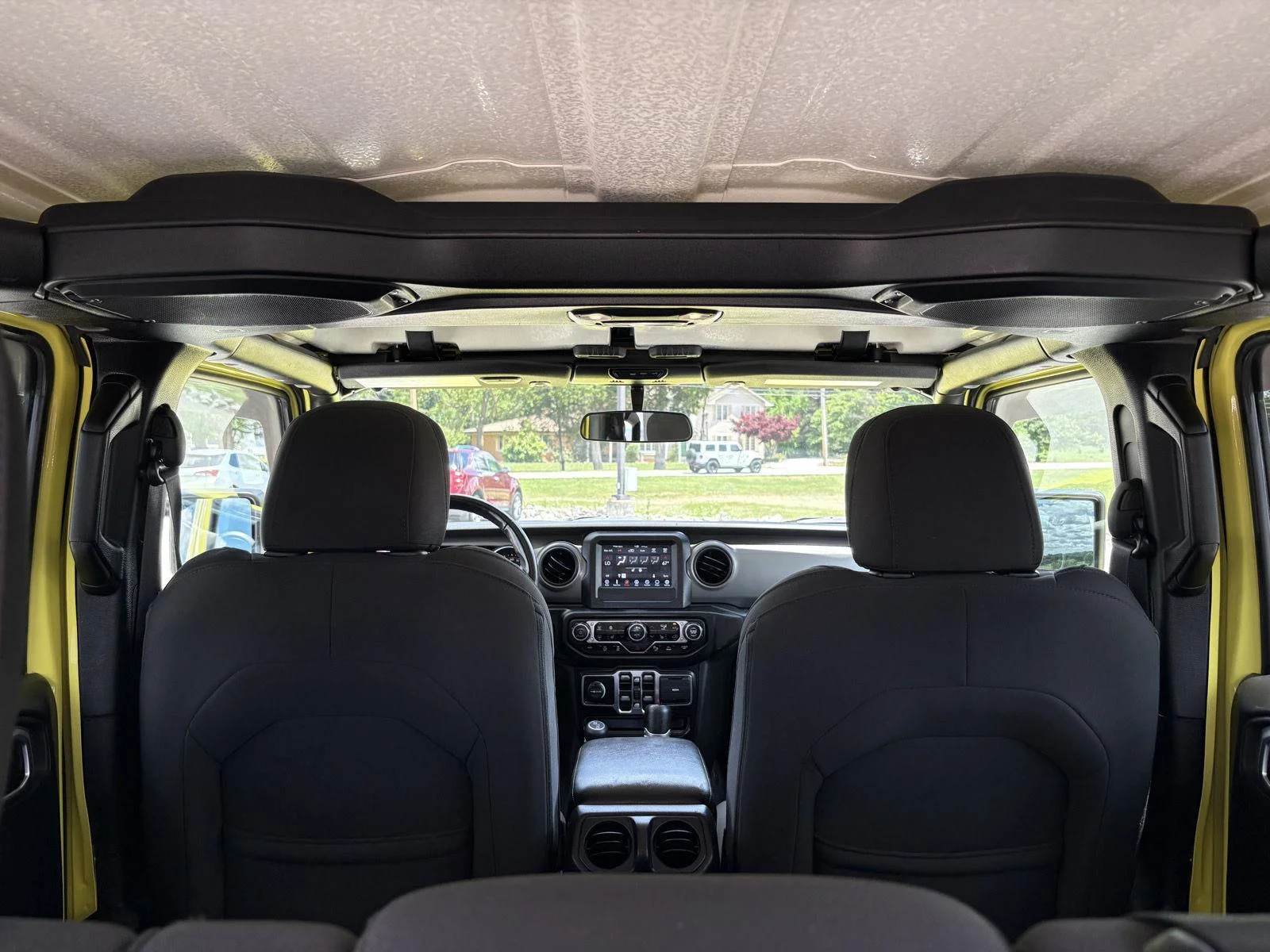 Used 2022 High Velocity Clearcoat Jeep Unlimited Sport S image 11