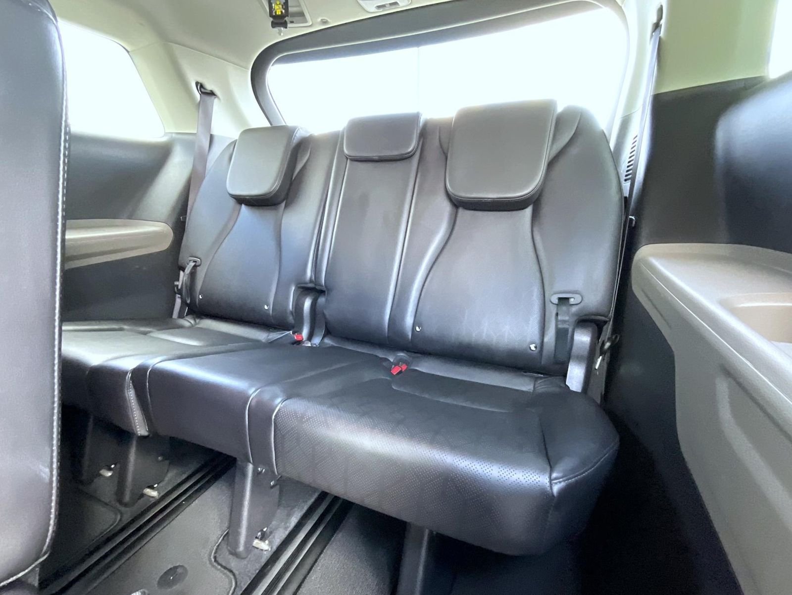 Used 2025 Black Kia LXS image 20