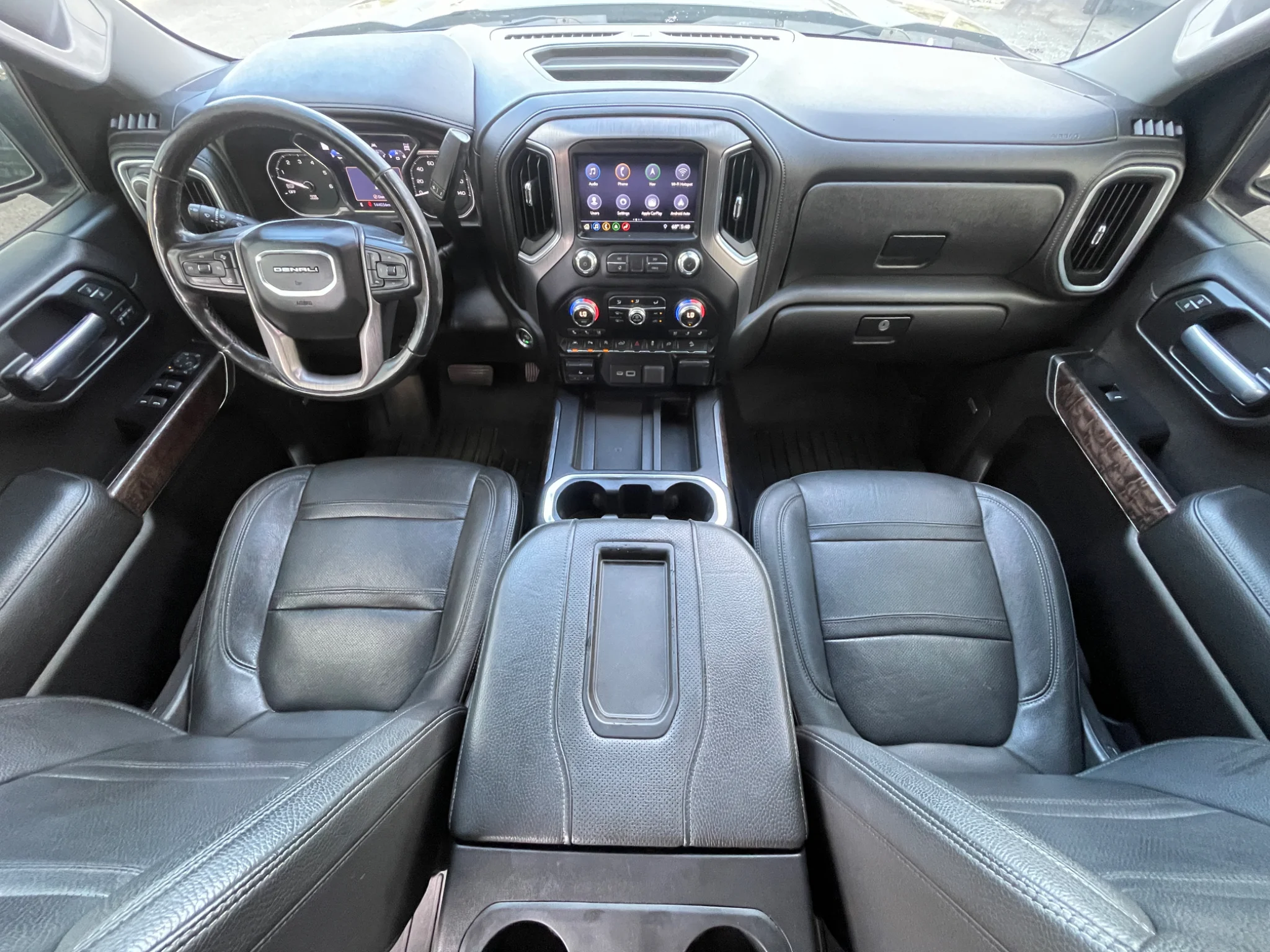 Used 2019 Dark Sky Metallic GMC Denali image 10