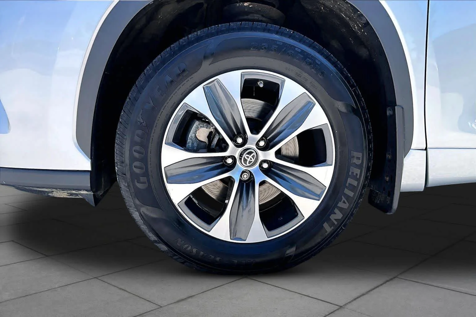 Used 2023 Celestial Silver Metallic Toyota XLE image 11