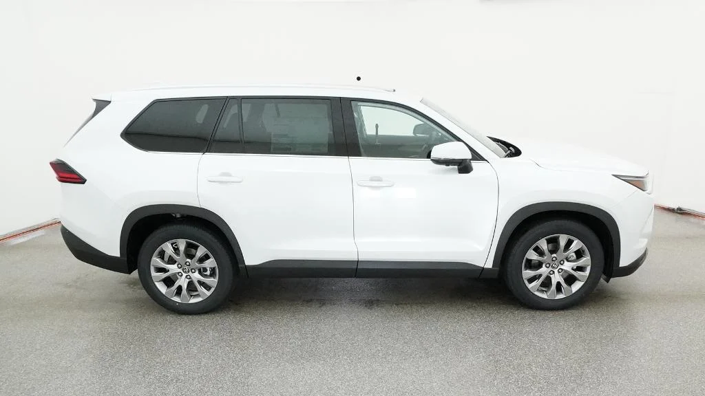 New 2026 Wind Chill Pearl Toyota Limited image 13