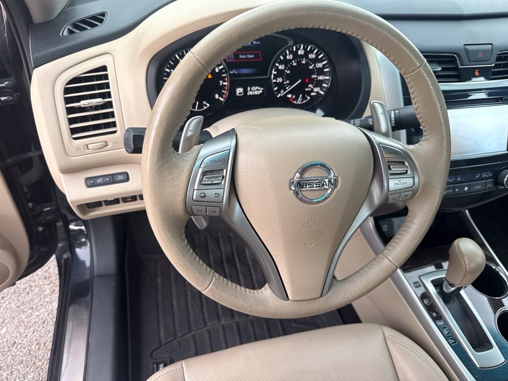 Used 2015 Brown Nissan 3.5 SL image 17
