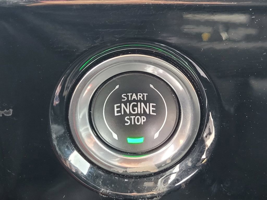 2024 GMC Sierra 1500 SLT - Photo 22