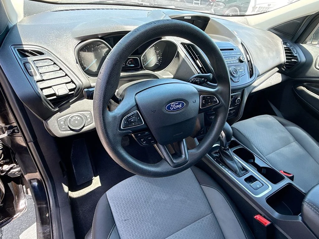 Used 2018 Black Ford SE image 12