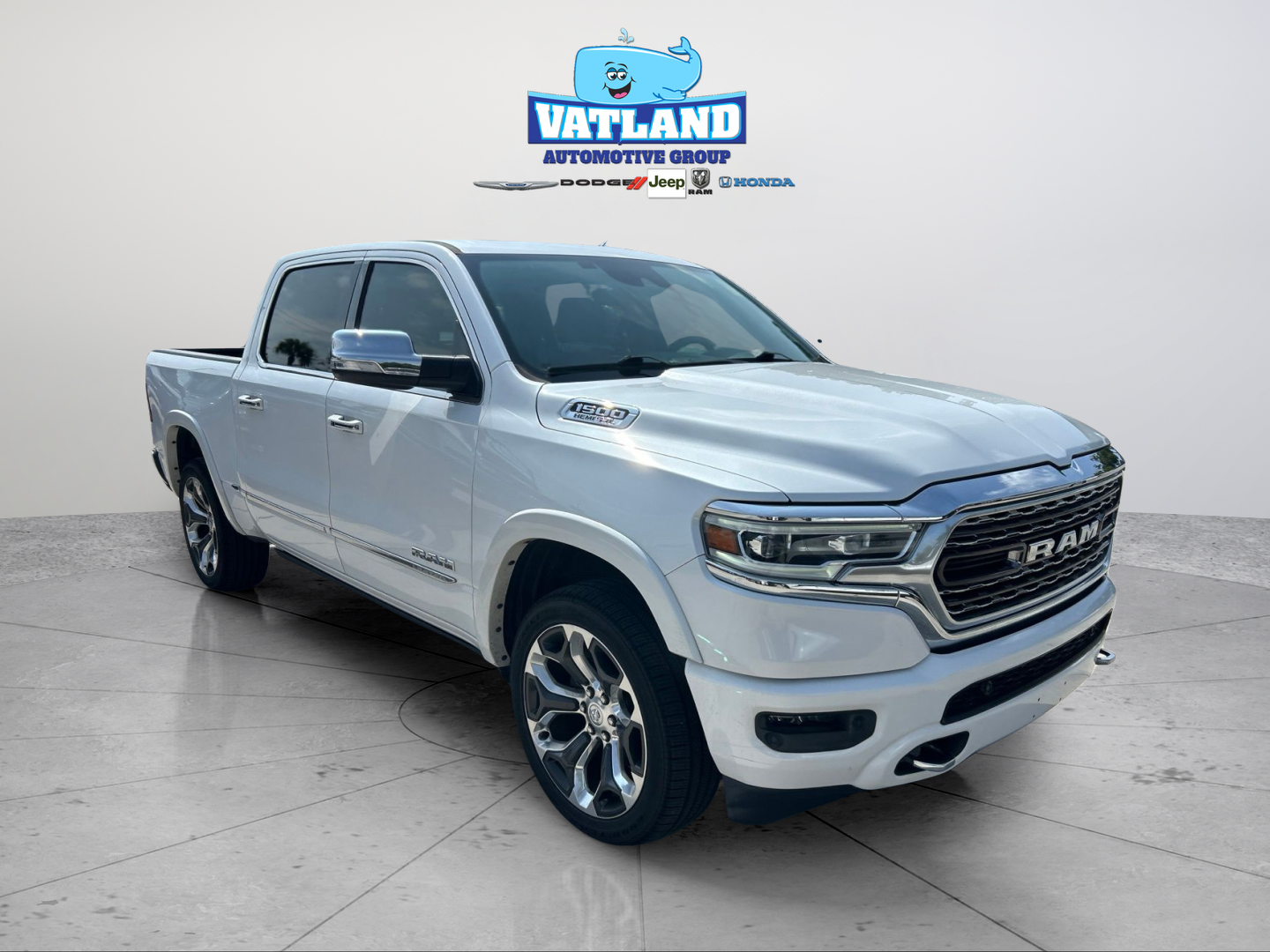 Used 2020 White Ram Limited image 7