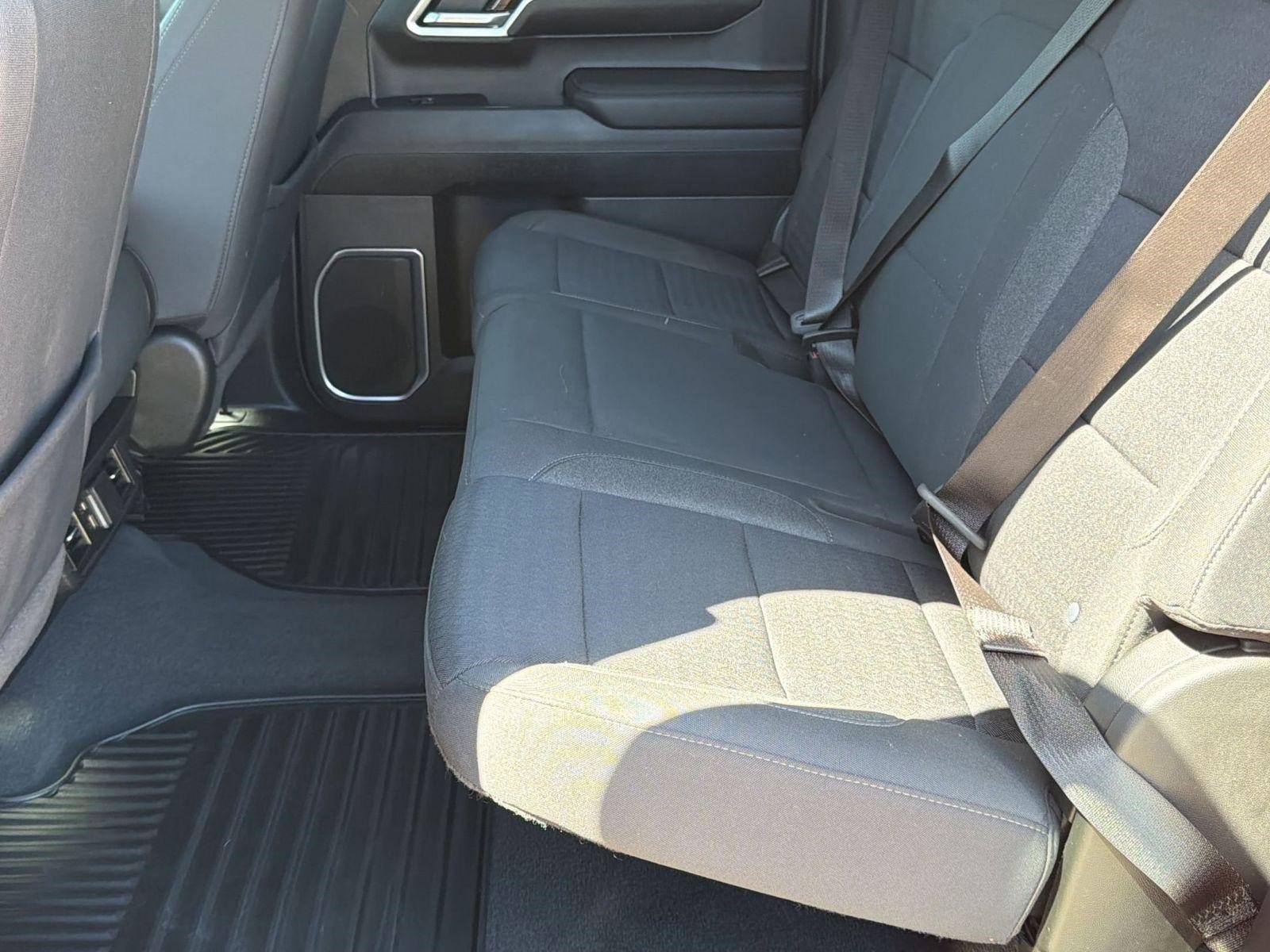 2022 Chevrolet Silverado 1500 LT - Photo 14