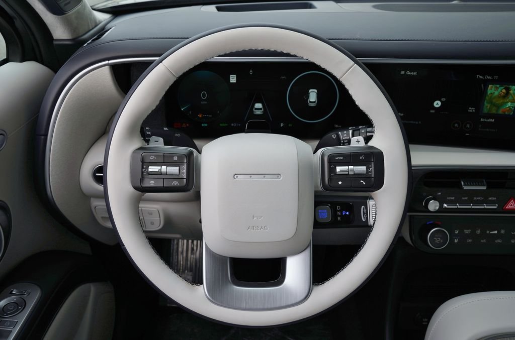 New 2026 Abyss Black Pearl Hyundai Calligraphy image 50
