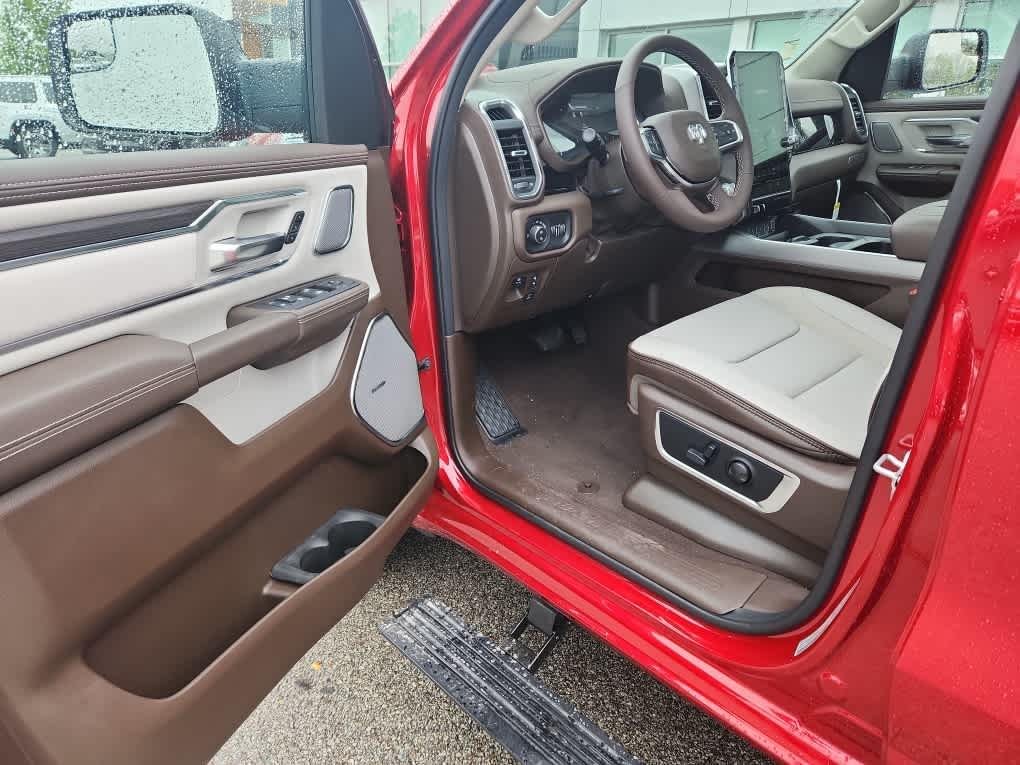 New 2026 Molten Red Pearlcoat Ram Laramie image 16