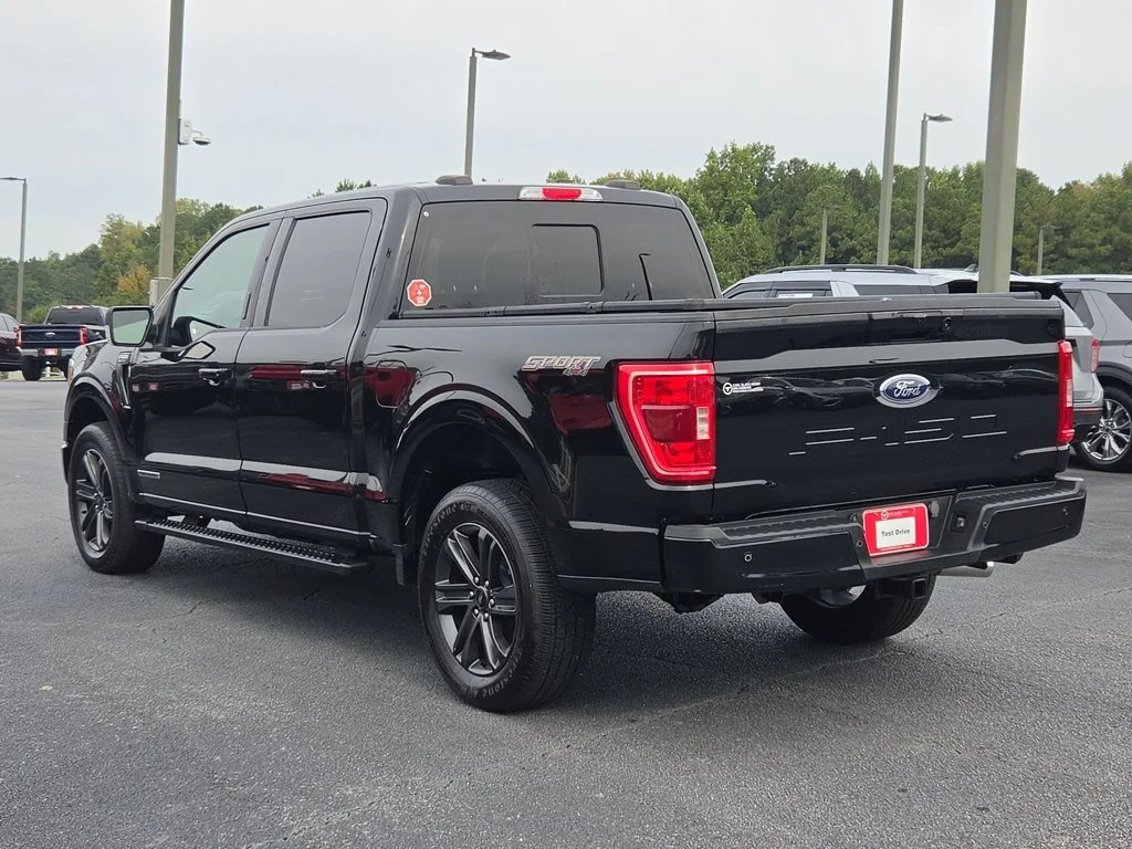 Used 2023  Ford XLT image 7